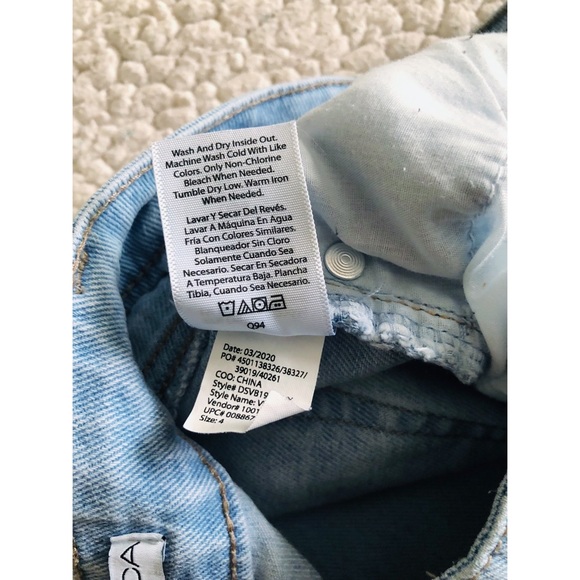 Sofia Jeans By Sofia Vergara Veronica Straight Distressed Light Wash Jeans - Picture 5 of 5